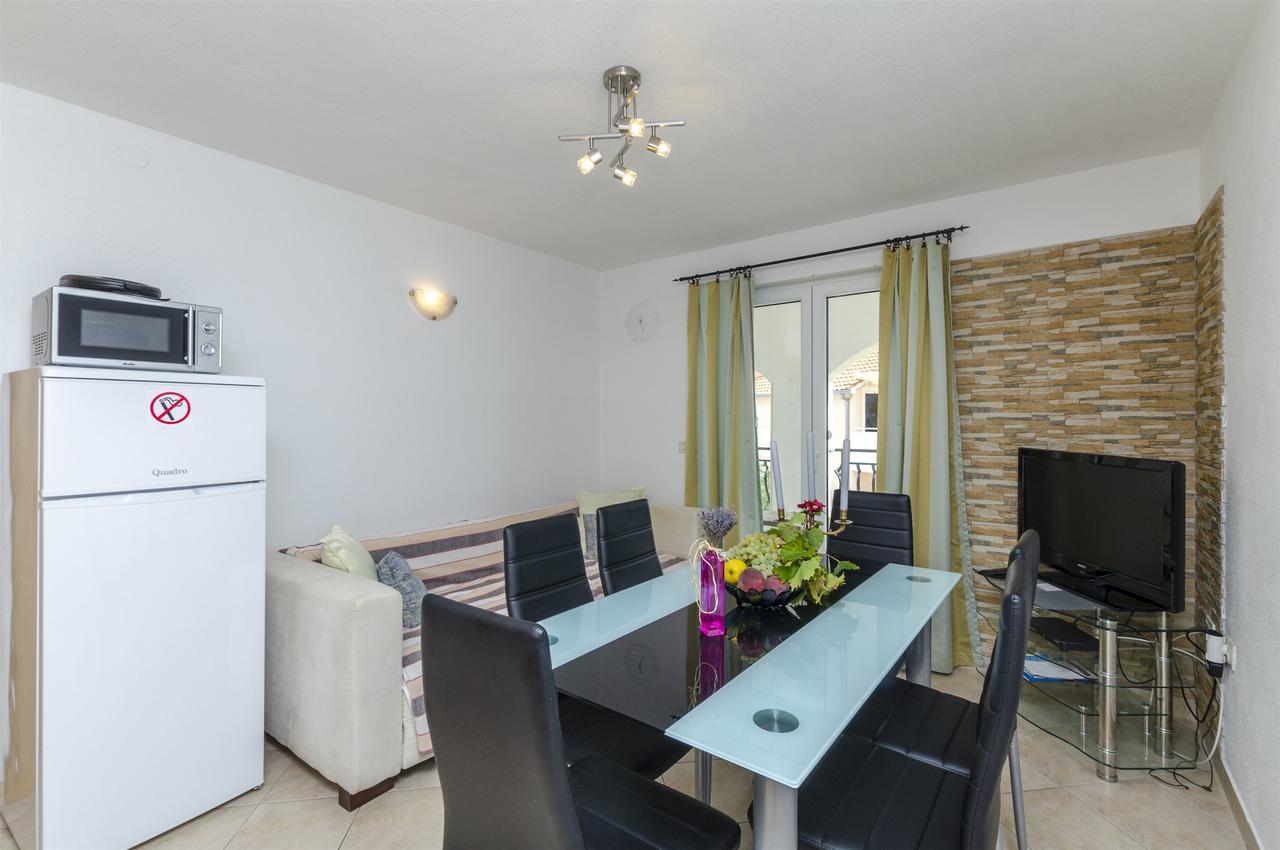 Apartment Gaga Rogoznica  Exterior photo