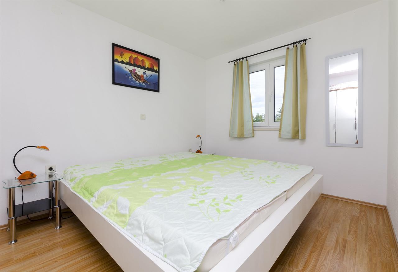 Apartment Gaga Rogoznica  Exterior photo